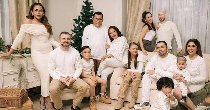 Instagram.com/melaney_ricardo